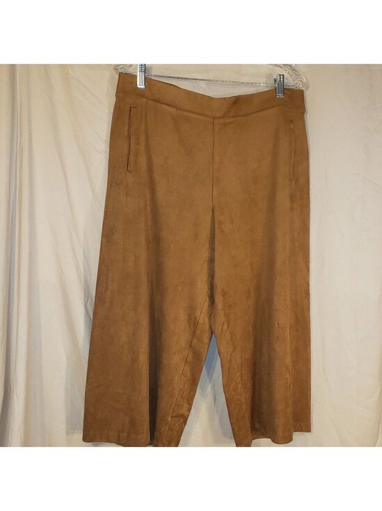 Chico's Pants - Chico's Brown Suede Wide Leg Cropped Pants Size 2